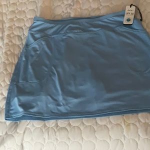 Womens golf skort. NWT size L
